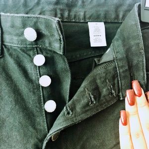 H&M BRAND NEW Vintage high waisted black denim
